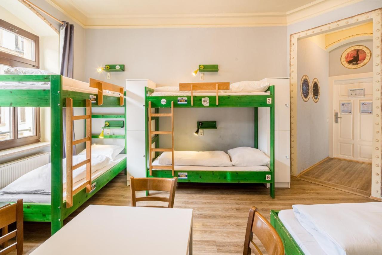 Hostel Mondpalast Дрезден Екстериор снимка