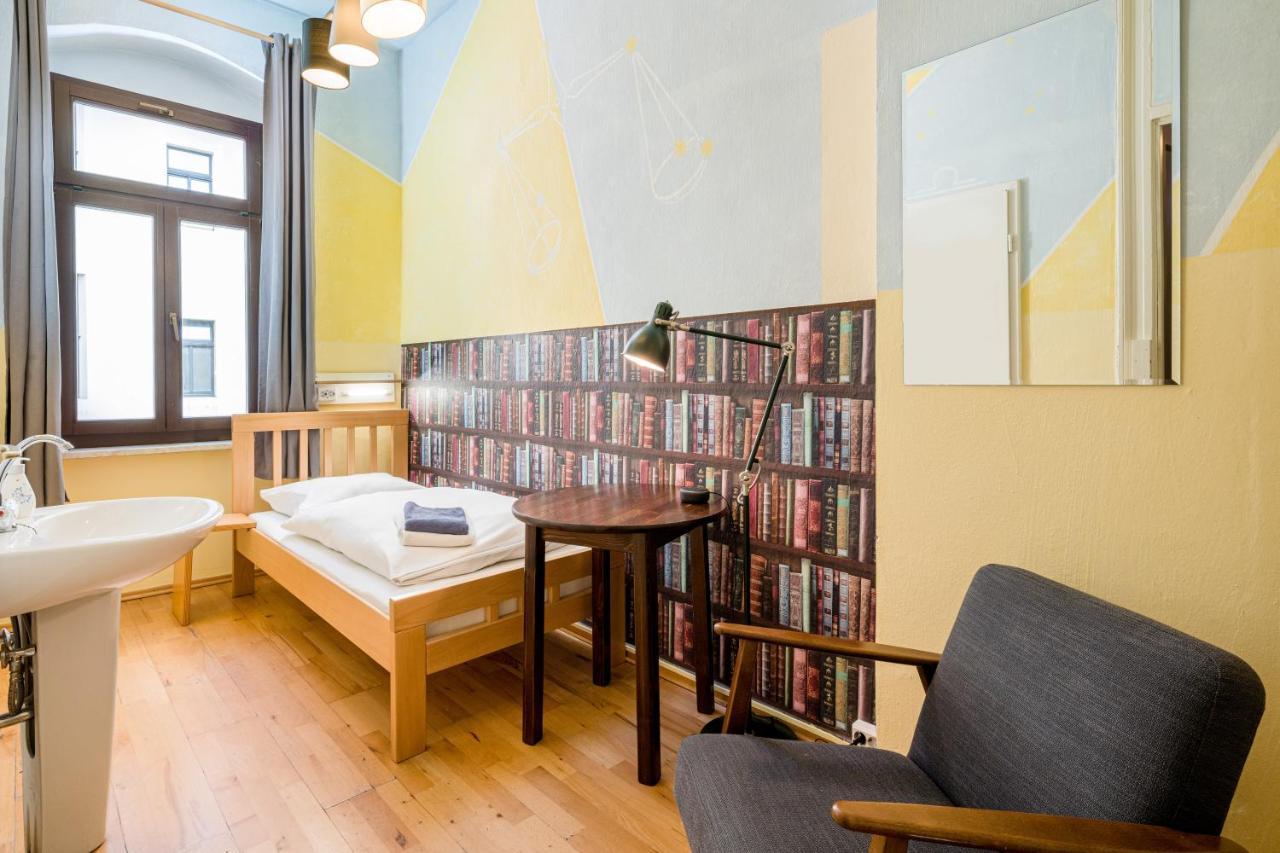Hostel Mondpalast Дрезден Екстериор снимка
