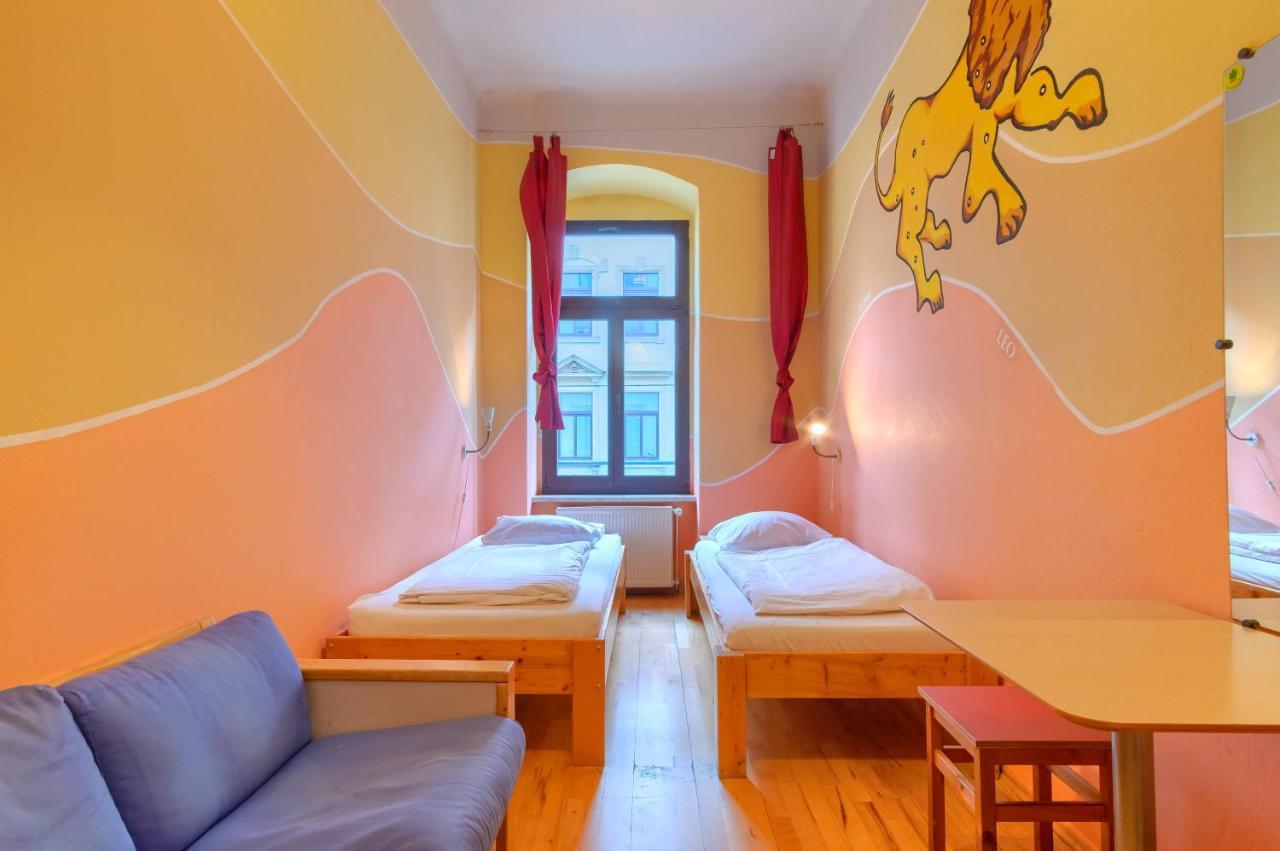 Hostel Mondpalast Дрезден Екстериор снимка