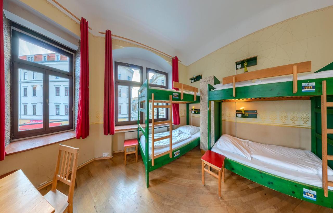 Hostel Mondpalast Дрезден Екстериор снимка