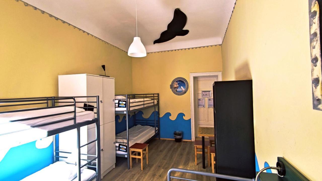 Hostel Mondpalast Дрезден Екстериор снимка