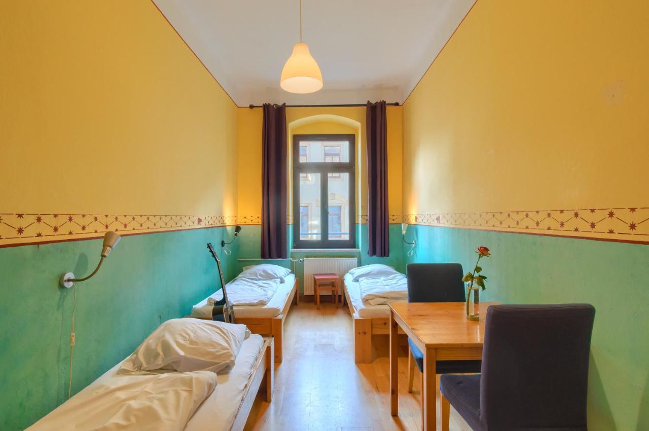Hostel Mondpalast Дрезден Екстериор снимка