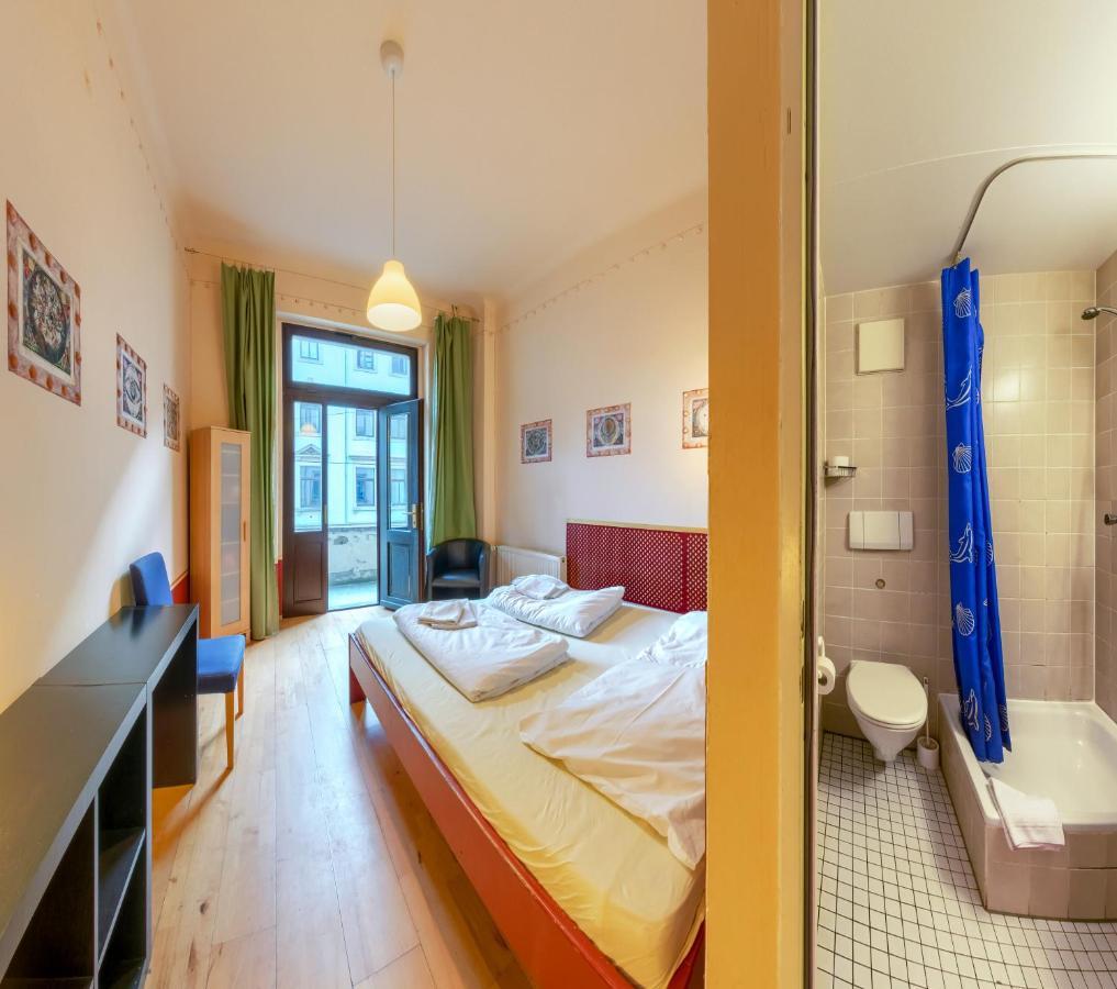 Hostel Mondpalast Дрезден Екстериор снимка