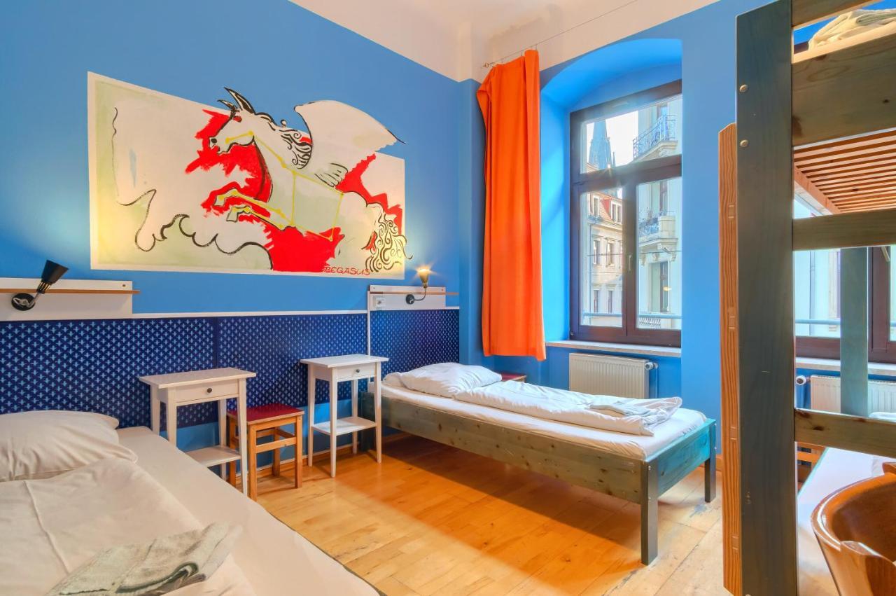 Hostel Mondpalast Дрезден Екстериор снимка